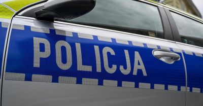 Policjanci zatrzymali 10 cudzoziemców oraz 2 przewożących ich kurierów